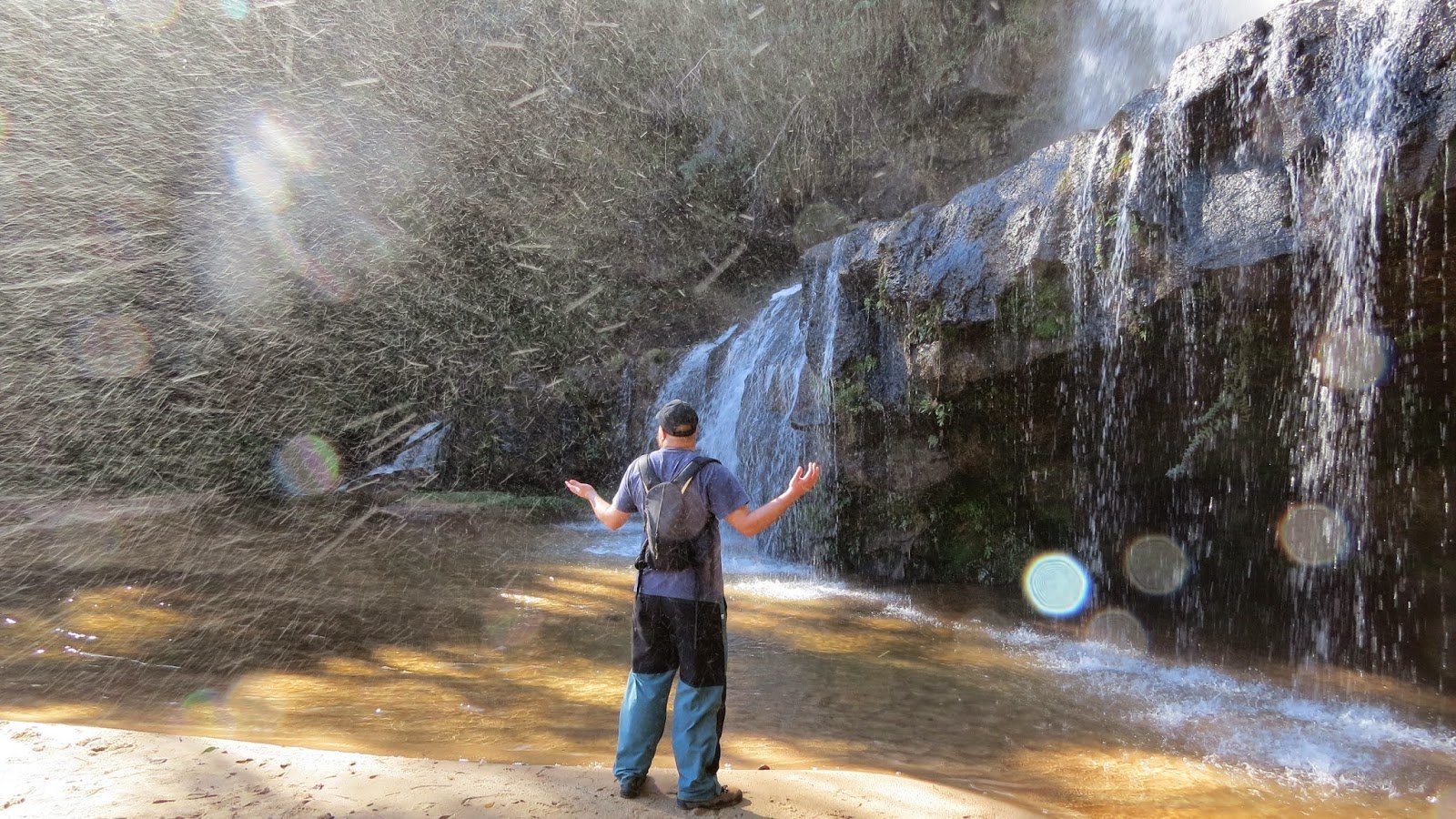 Cachoeiras – PR – Cachoeira Erva Doce (Porto) – (Sengés)