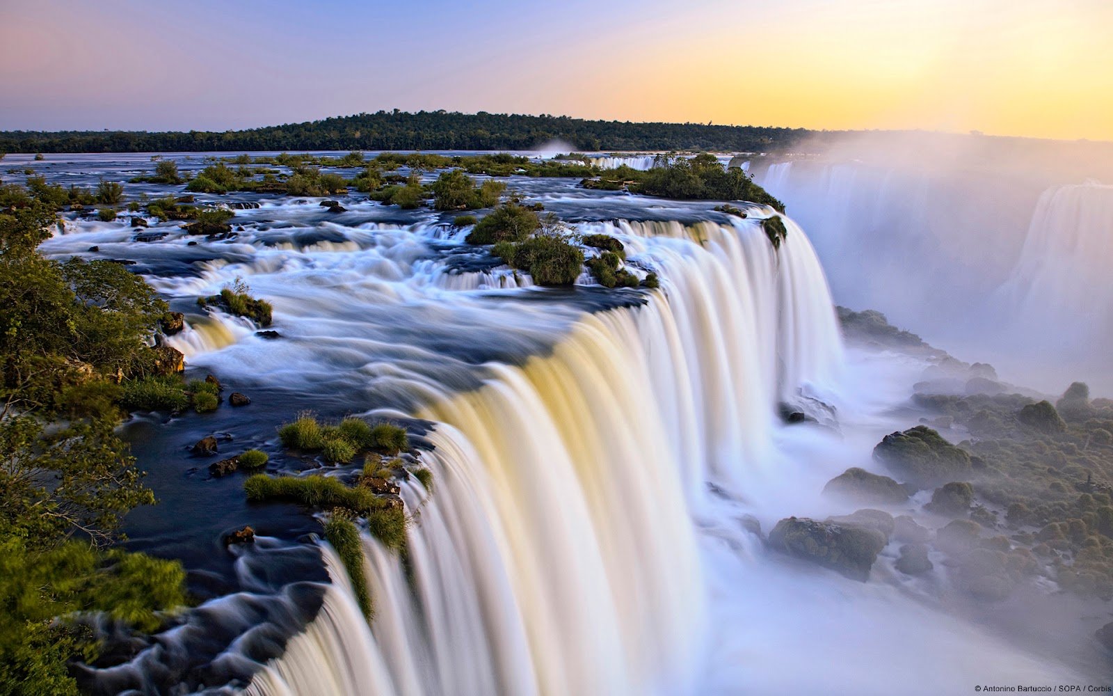 Cachoeiras – PR – Cataratas Do Iguaçu (Foz do Iguaçu)